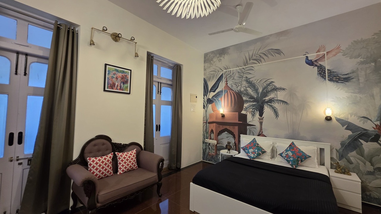 Photo of Bedroom in Malabar Hill