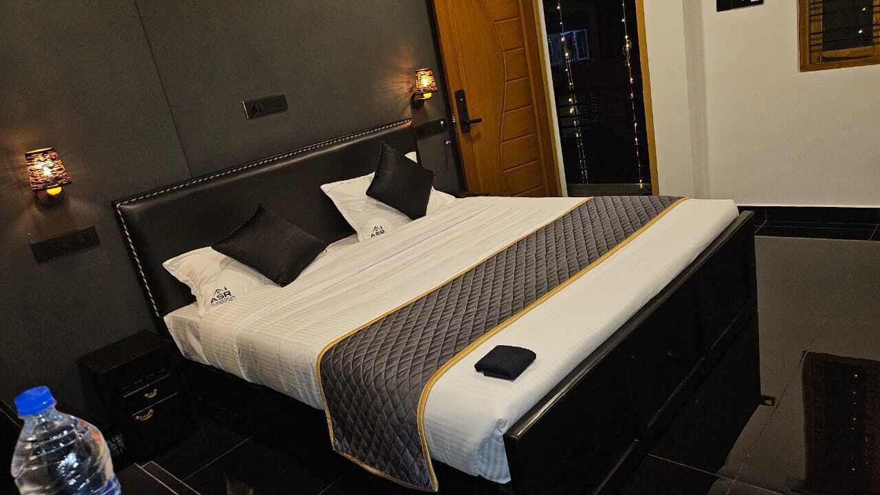 Photo of Bedroom in Valparai