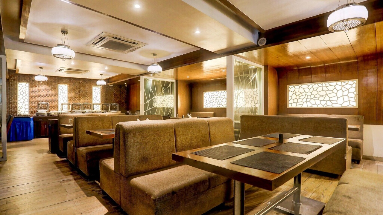Photo of Livingroom in Ahmedabad City Centre
