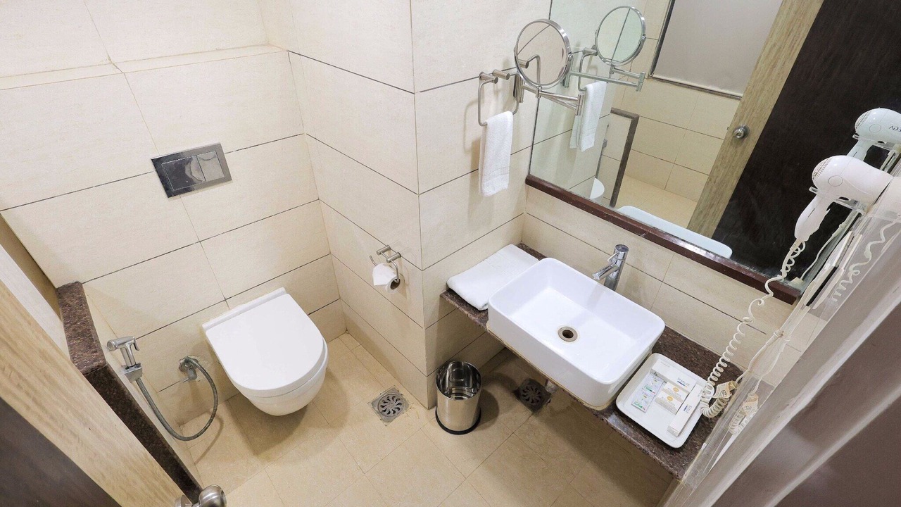 Photo of Bathroom in Sayajiganj