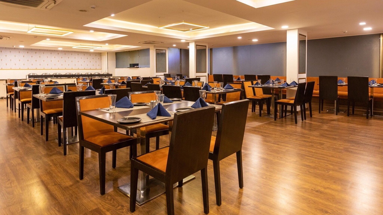 Photo of Livingroom in Ahmedabad City Centre