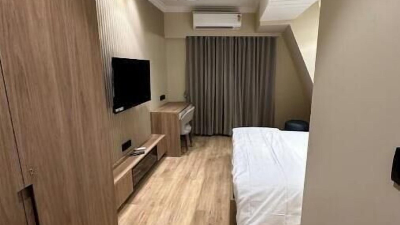 Photo of Bedroom in Khar
