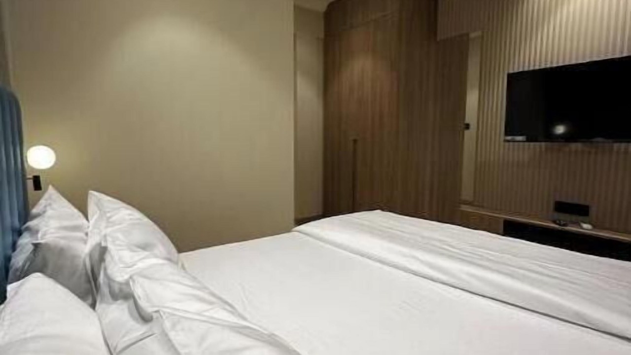 Photo of Bedroom in Khar