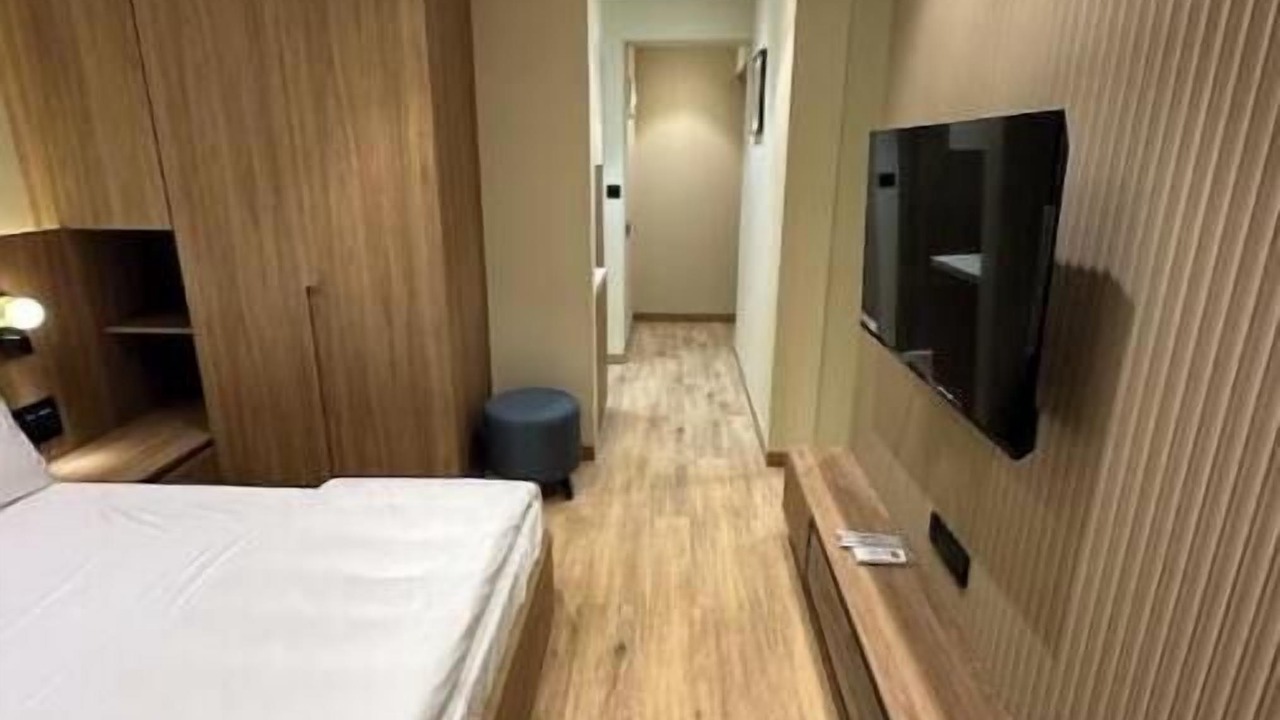 Photo of Bedroom in Khar