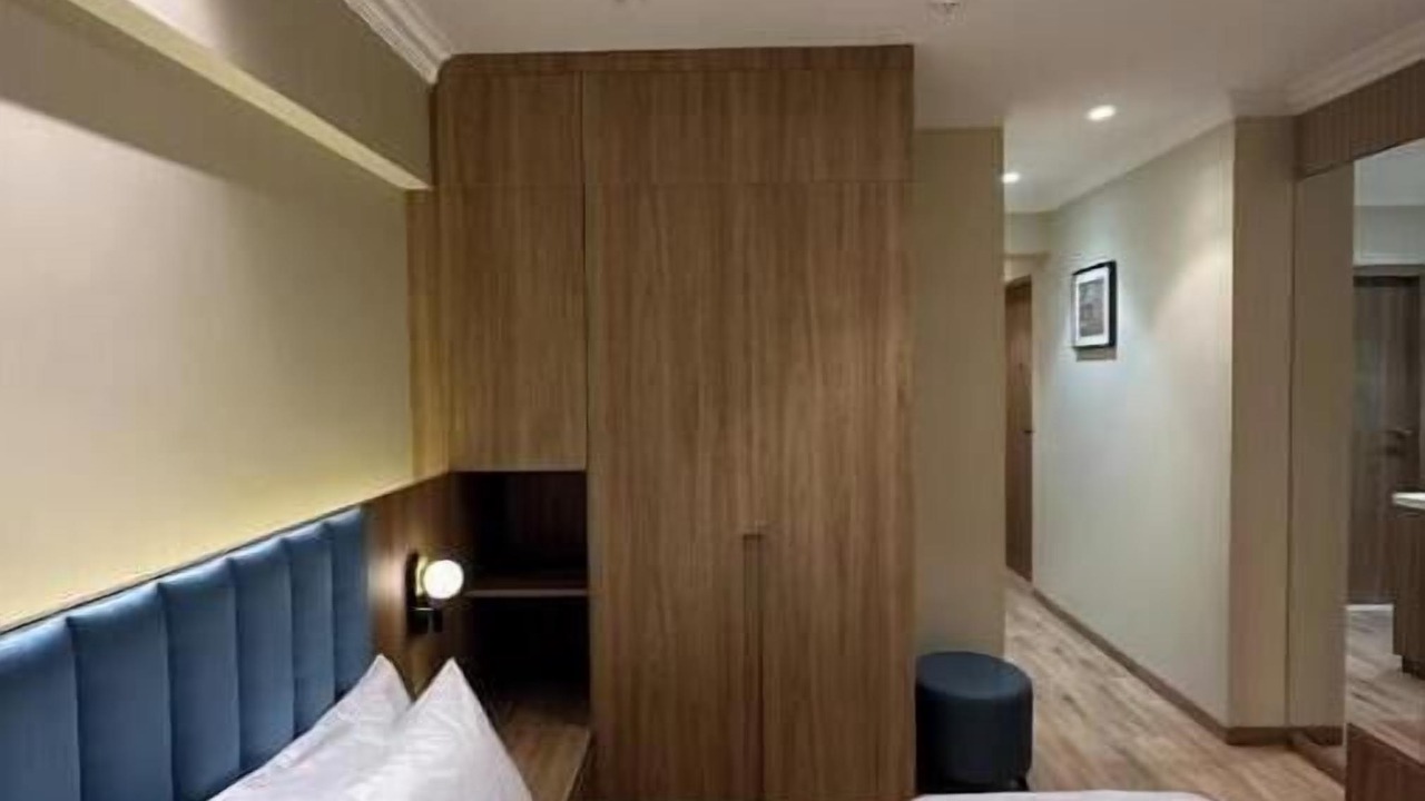 Photo of Bedroom in Khar