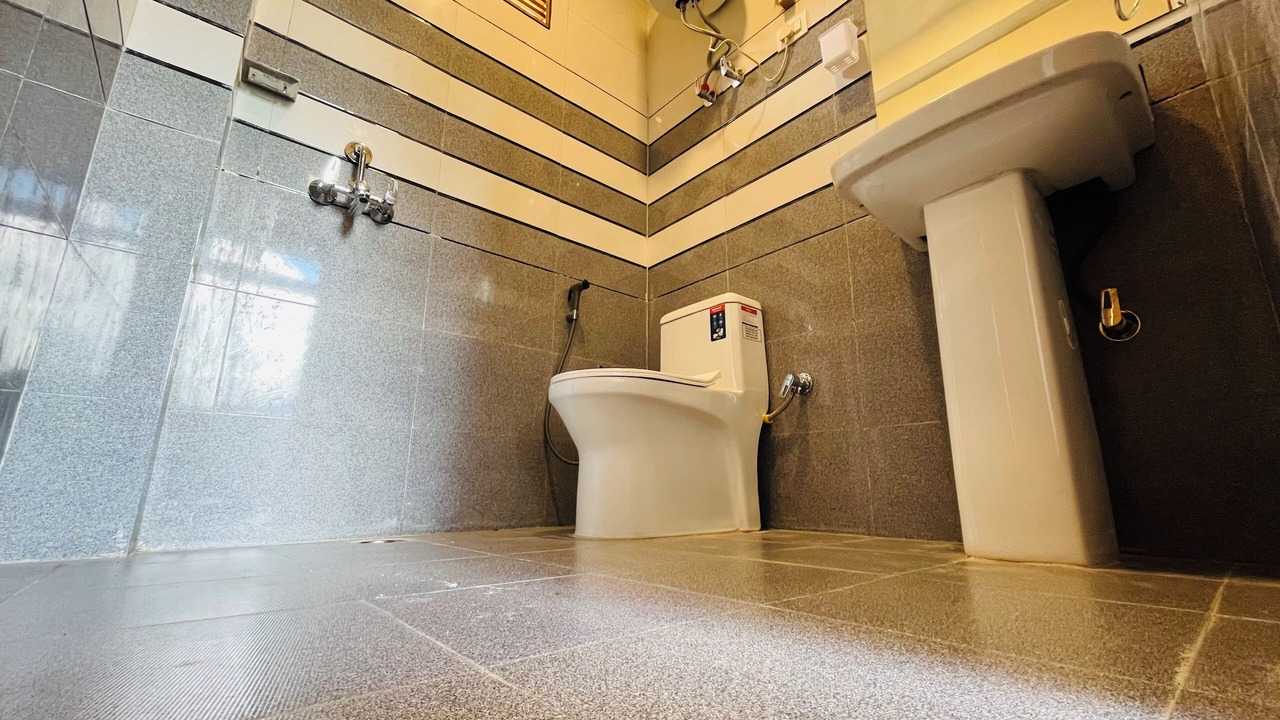 Photo of Bathroom in Simsa Village