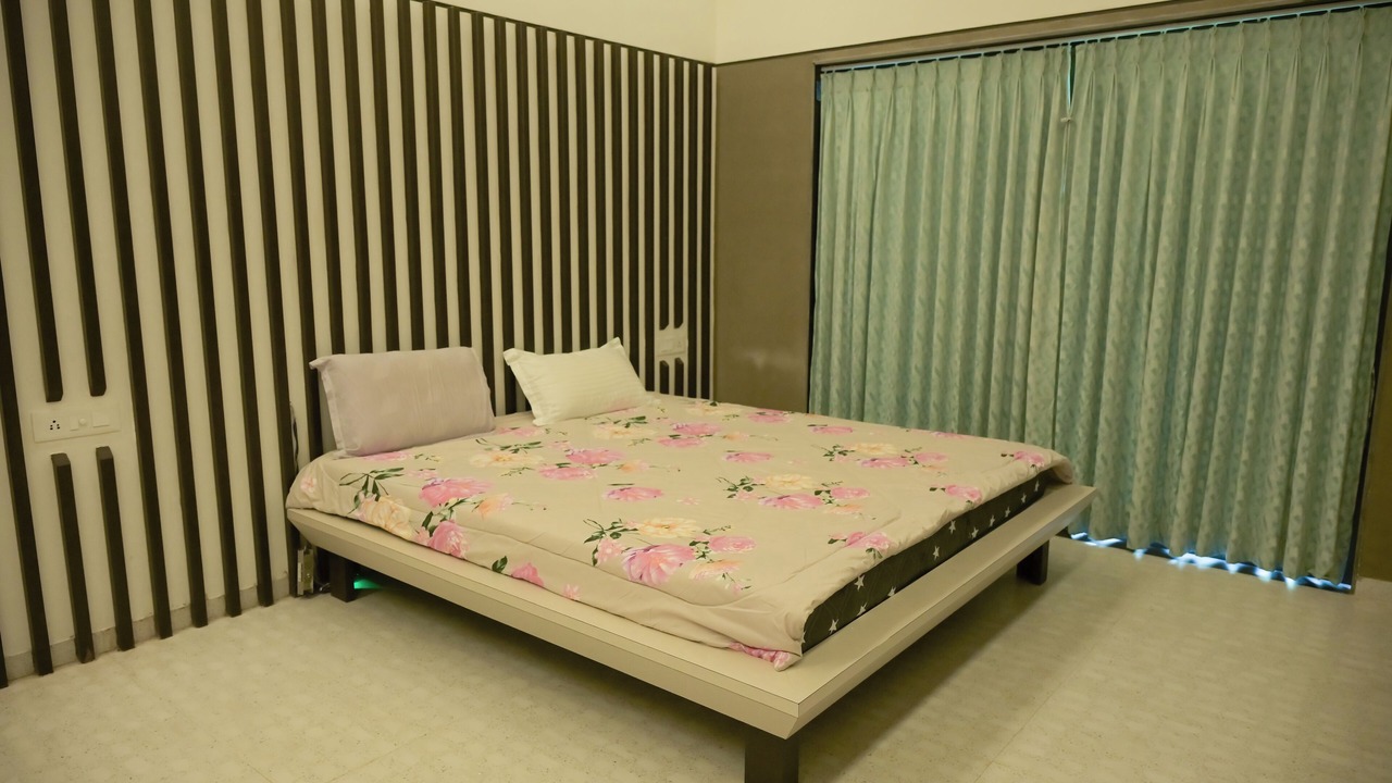 Photo of Bedroom in Devpar