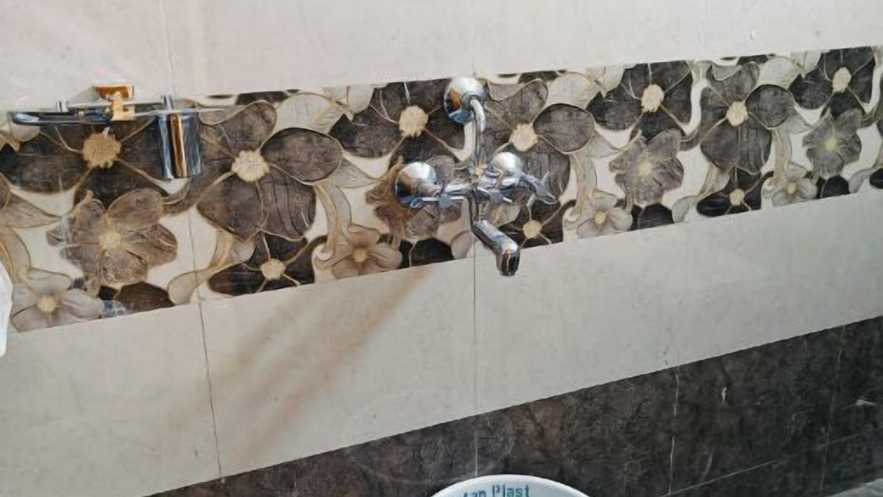 Photo of Bathroom in Mehdipatnam