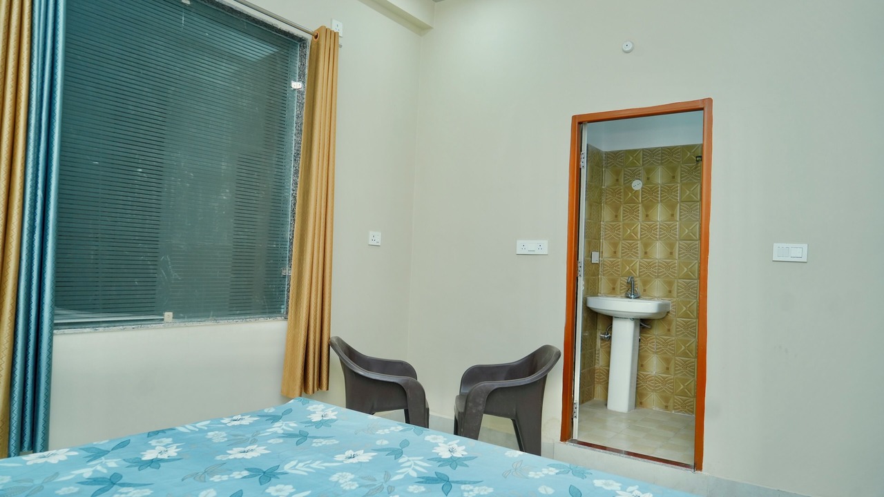Photo of Bedroom in Haridwar