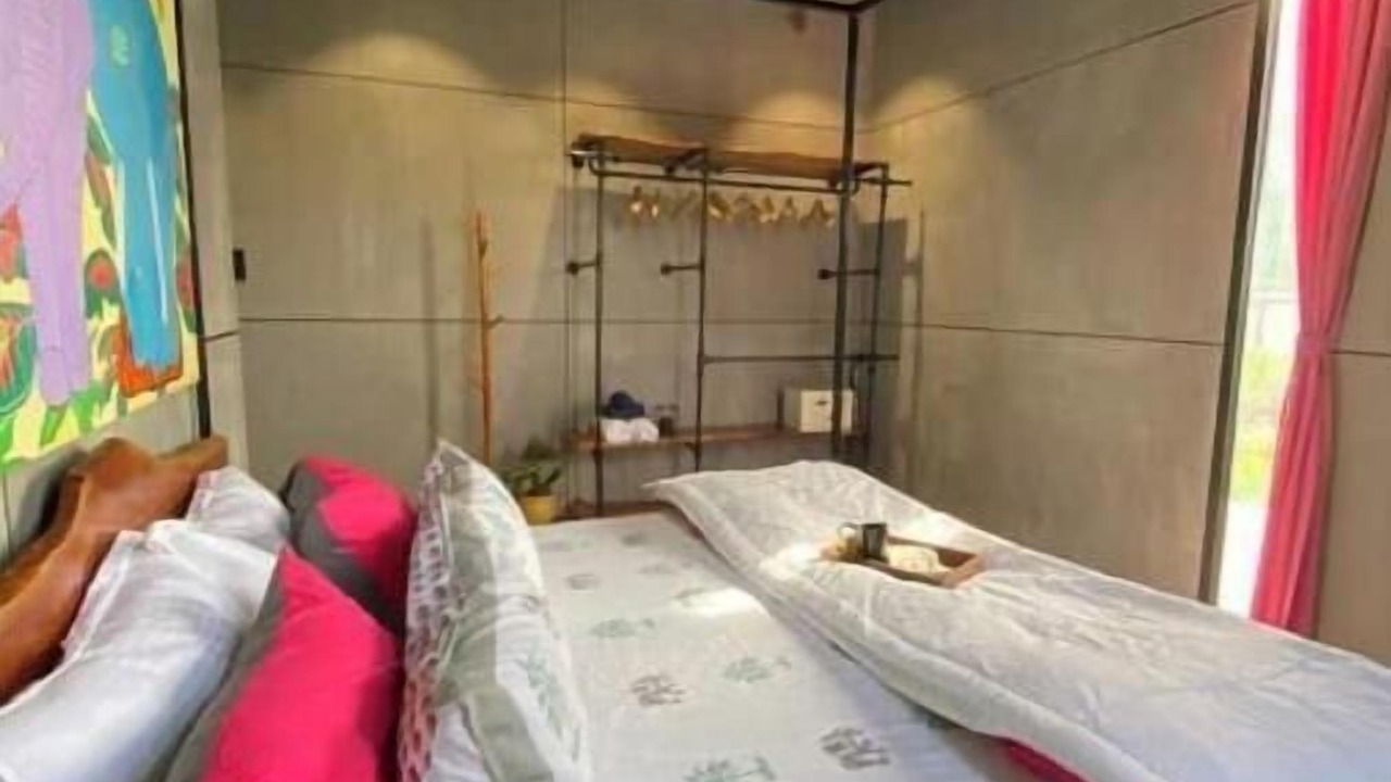 Photo of Bedroom in Wadgaon