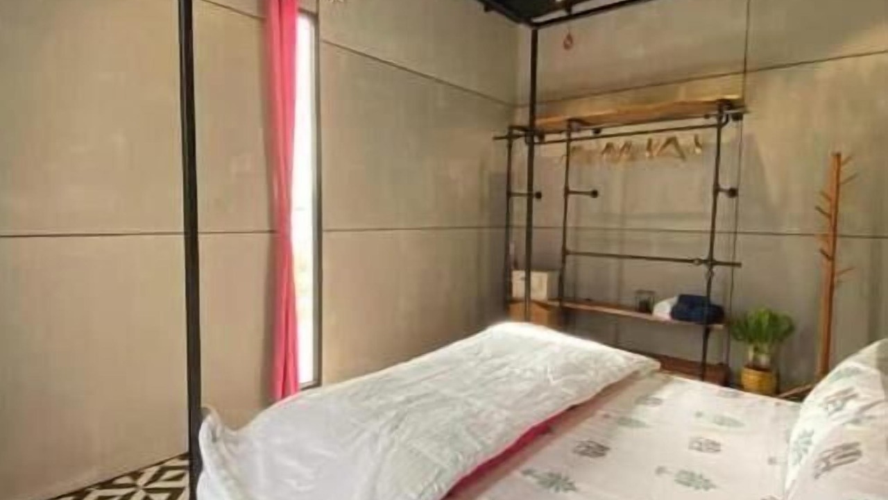 Photo of Bedroom in Wadgaon