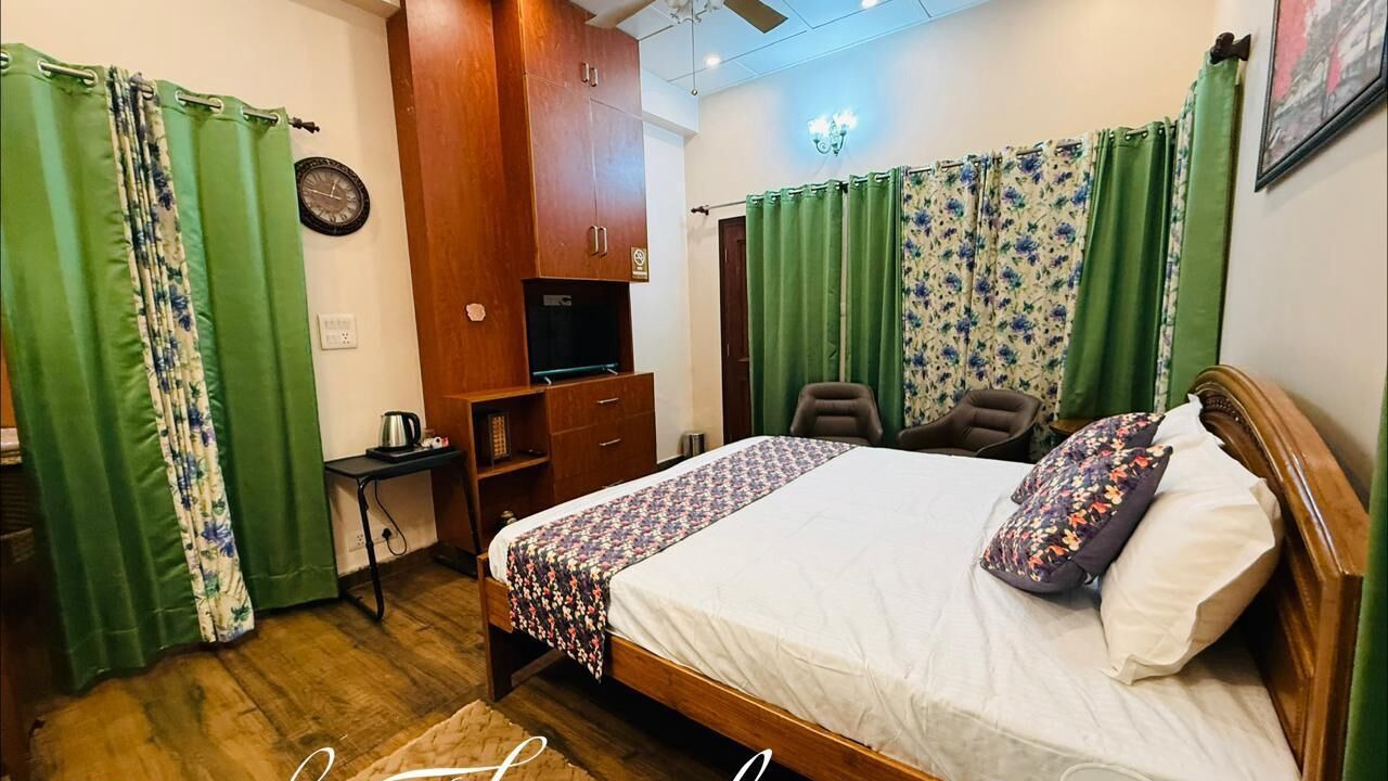 Photo of Bedroom in Sidhpur