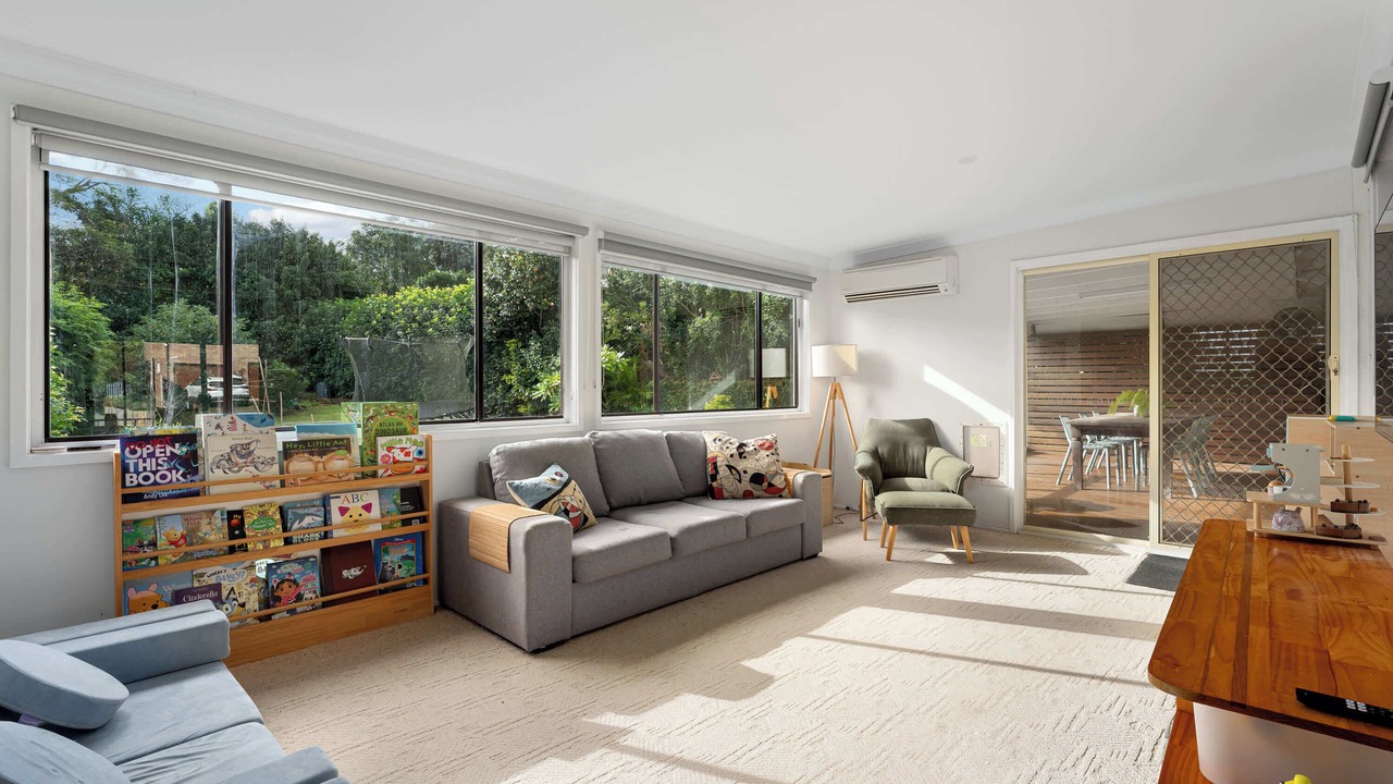 Photo of Livingroom in Dudley