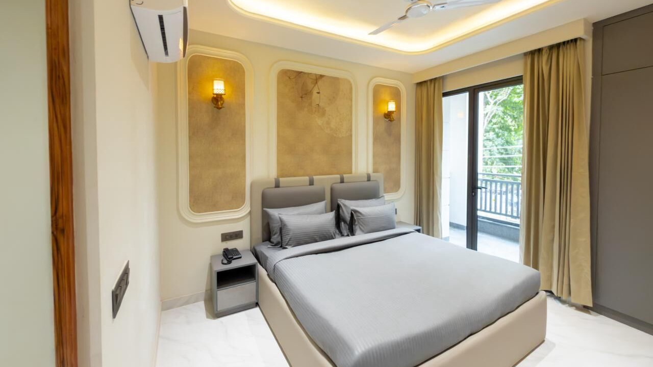 Photo of Bedroom in Sushant Lok