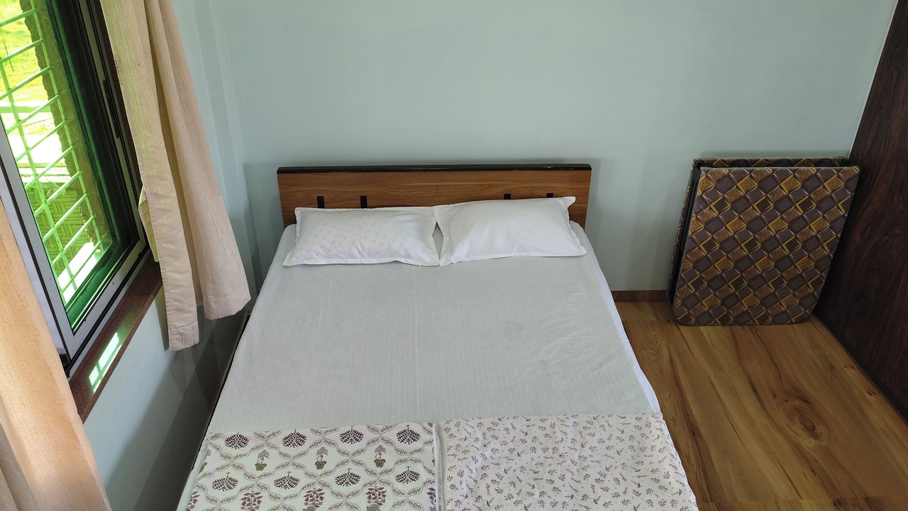 Photo of Bedroom in Mangaon