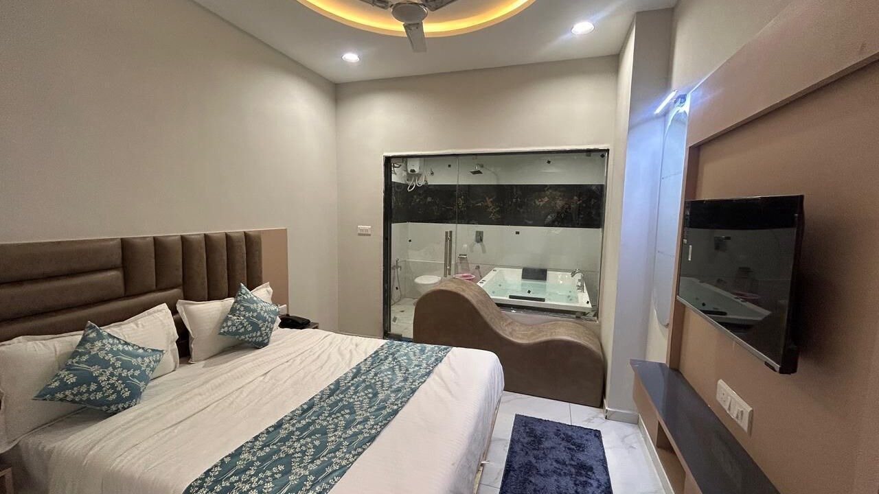 Photo of Bedroom in Ahmedabad