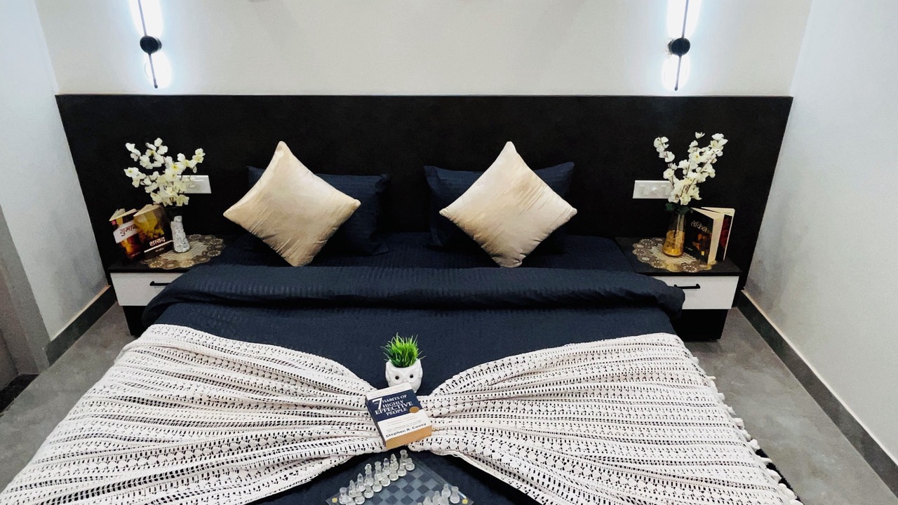 Photo of Bedroom in Sector 15