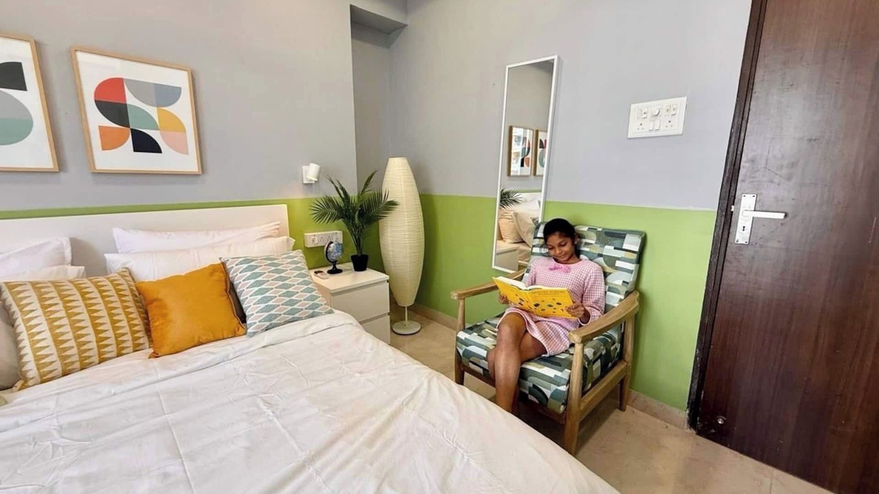 Photo of Bedroom in Pali Hill