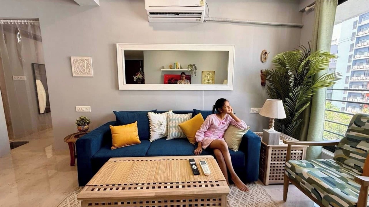 Photo of Livingroom in Pali Hill