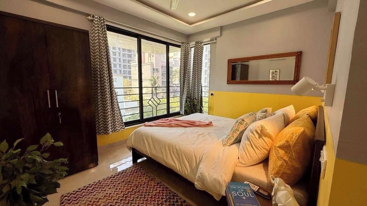 Photo of Bedroom in Pali Hill
