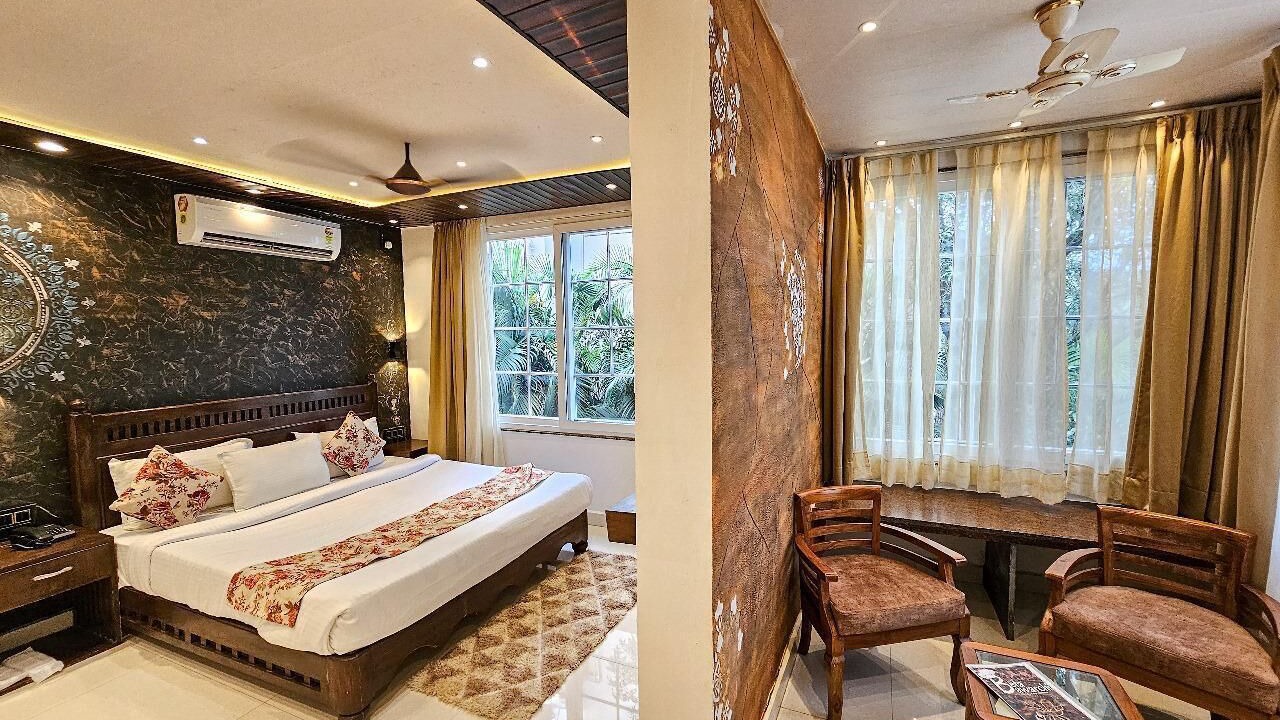 Photo of Bedroom in Pachmarhi