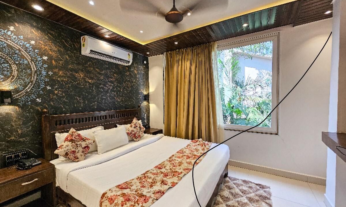 Photo of Bedroom in Pachmarhi