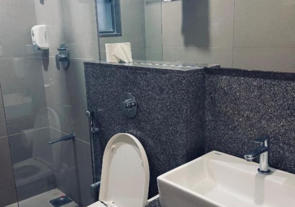 Photo of Bathroom in Vastrapur