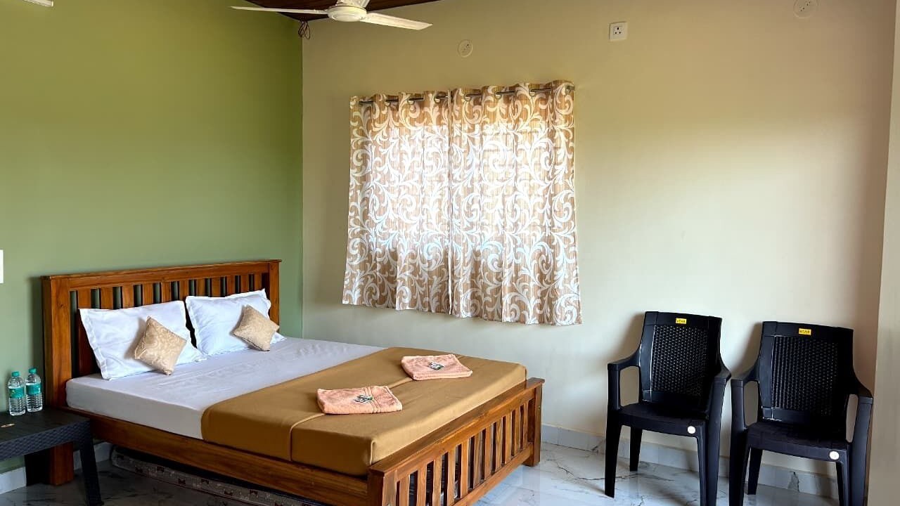 Photo of Bedroom in Hireguthi