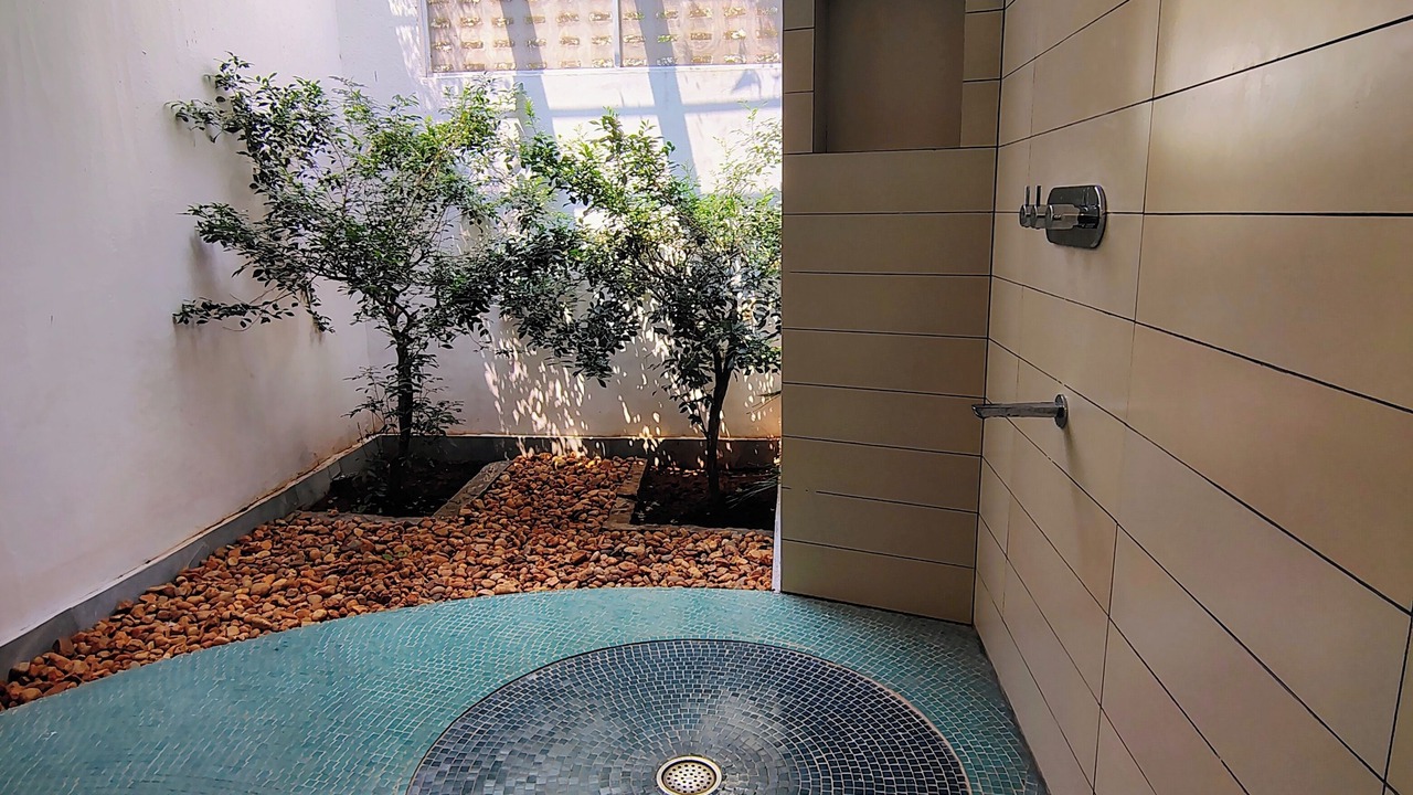 Photo of Bathroom in Krishna Karanai