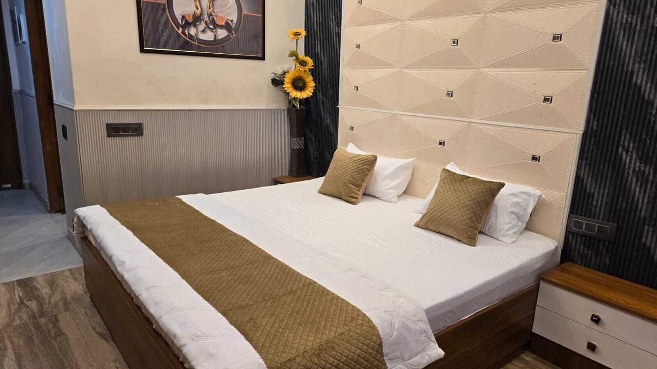 Photo of Bedroom in Greater Noida