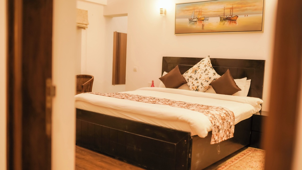Photo of Bedroom in Kasauli