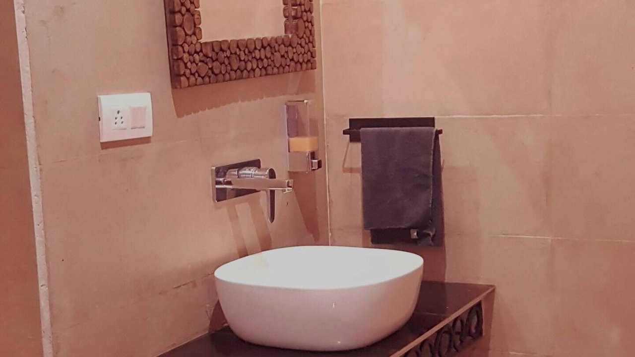 Photo of Bathroom in Kaul