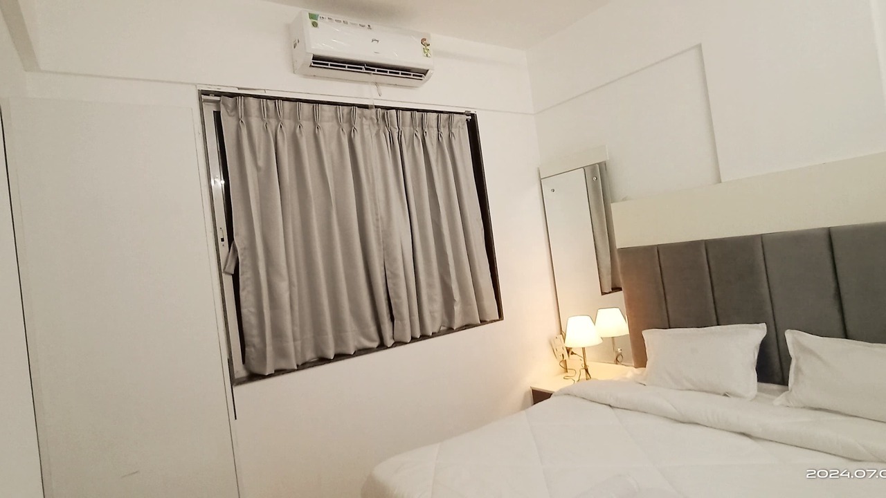 Photo of Bedroom in Kharadi