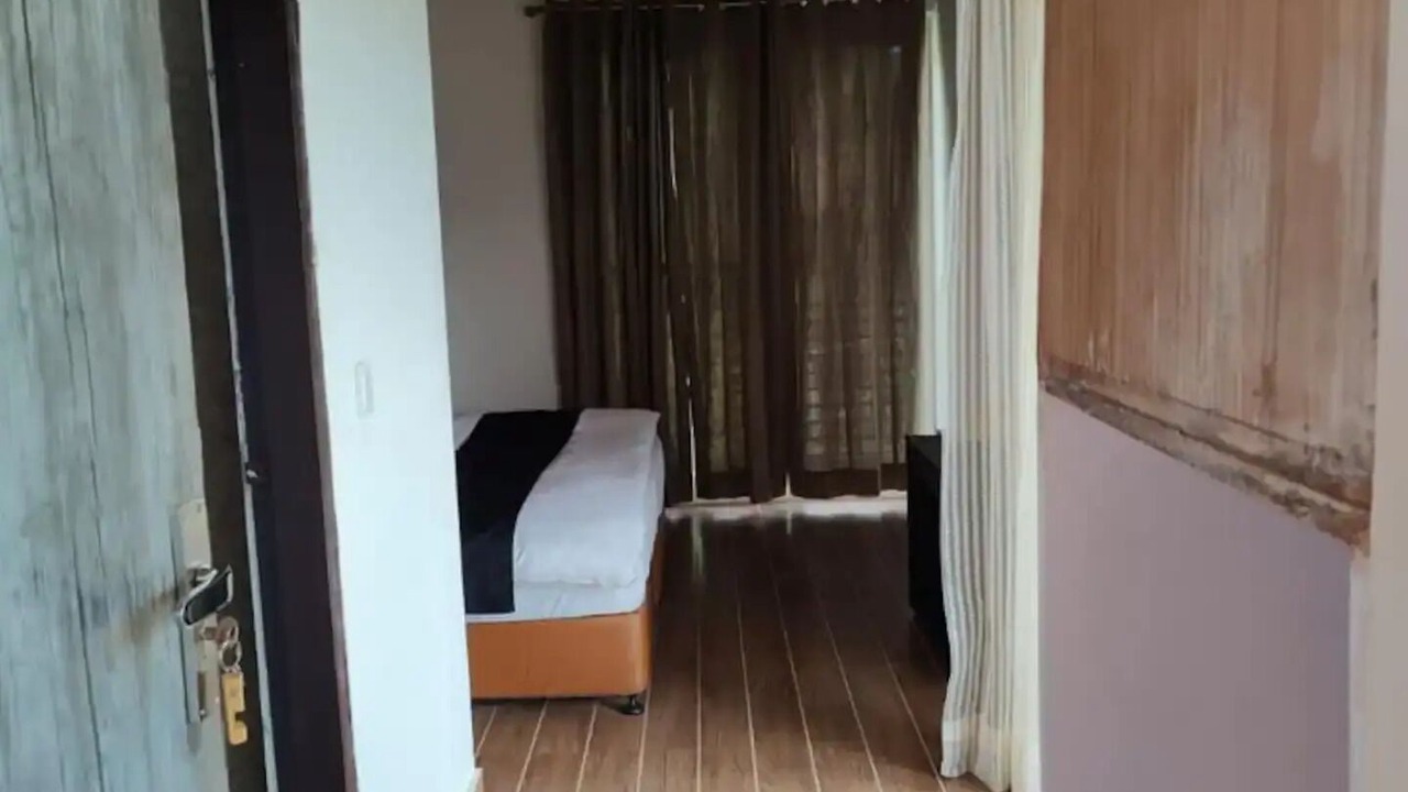 Photo of Bedroom in Naukuchiyatal