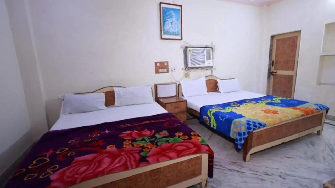 Photo of Bedroom in Mathura