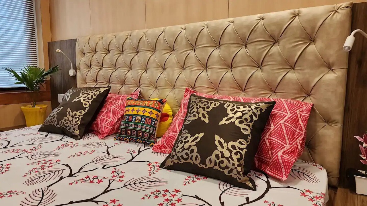 Photo of Bedroom in Mahmoorganj