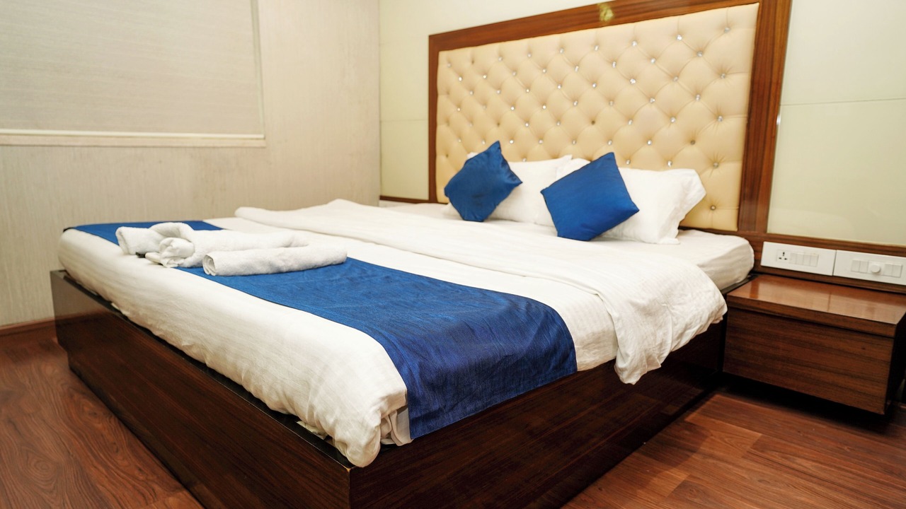 Photo of Bedroom in Powai