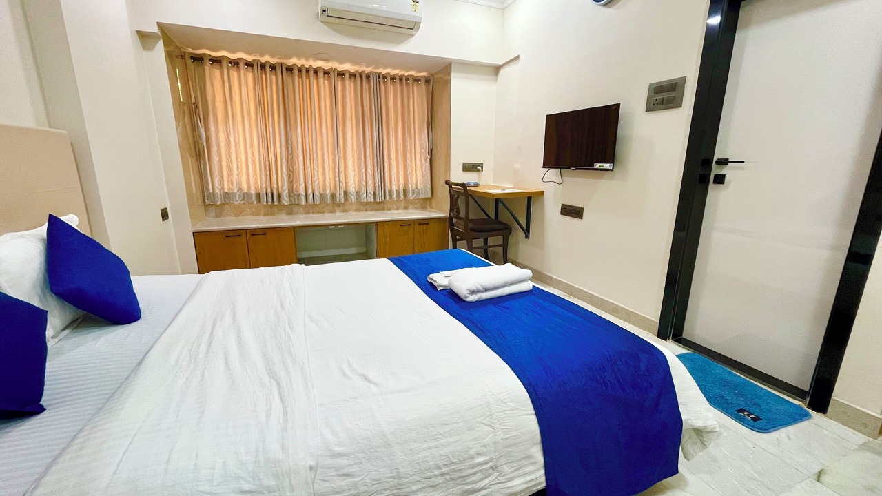 Photo of Bedroom in Powai