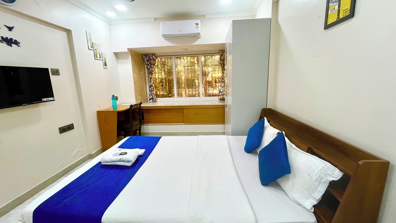 Photo of Bedroom in Powai