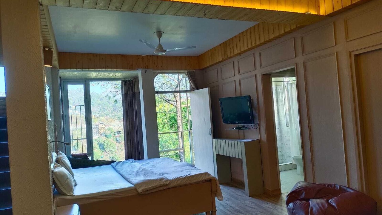 Photo of Bedroom in Dharampur