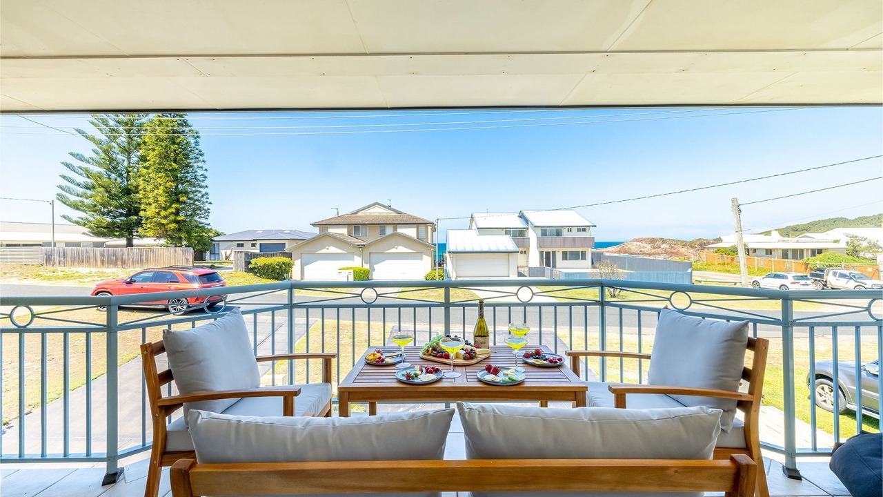Photo of Outdoor in Anna Bay