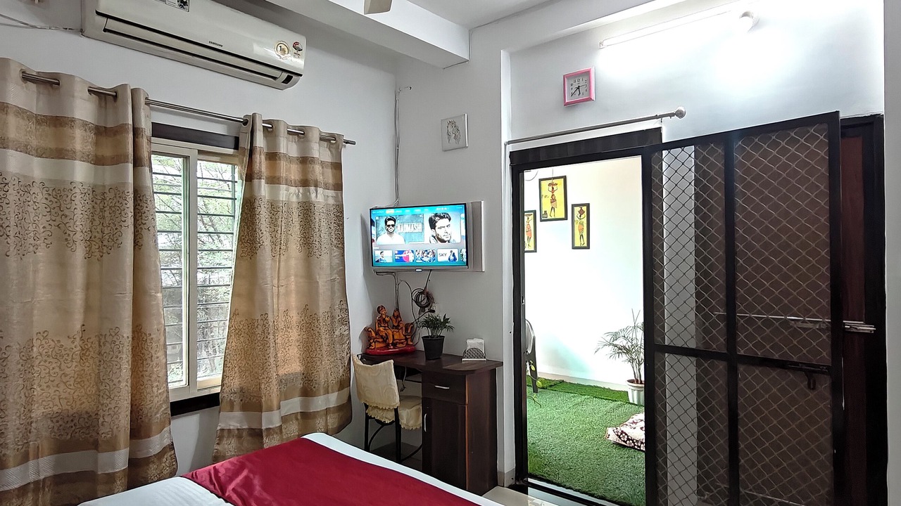 Photo of Bedroom in Ujjain