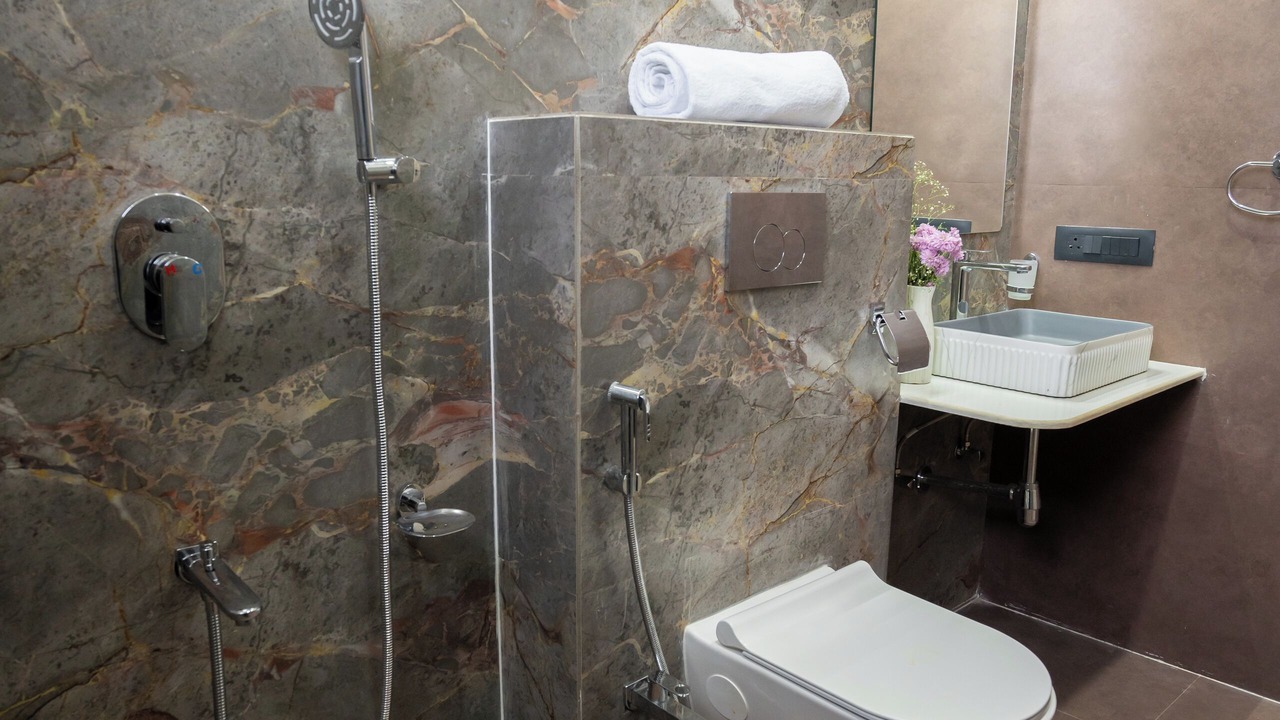 Photo of Bathroom in Igatpuri