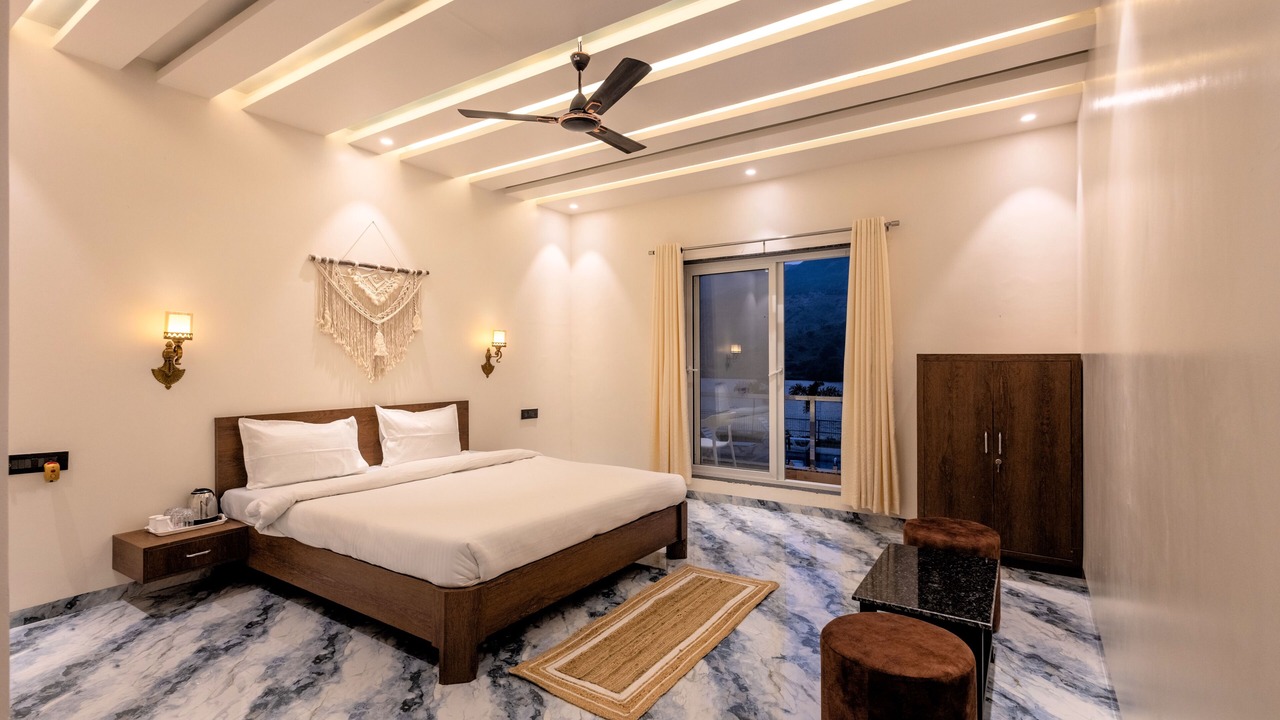 Photo of Bedroom in Igatpuri