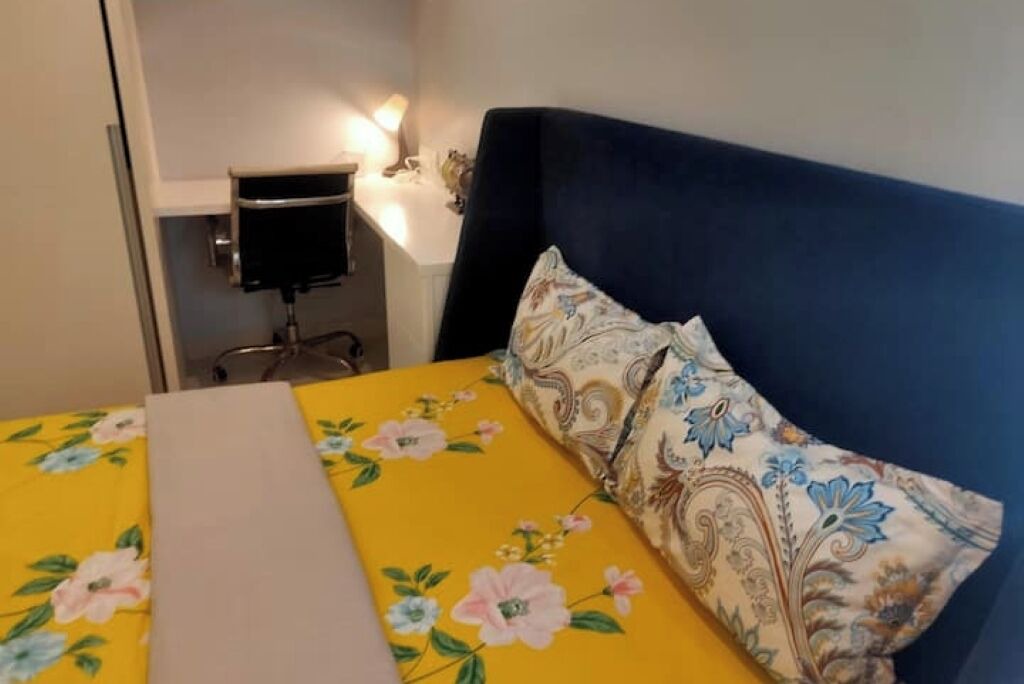 Photo of Bedroom in Bandra West