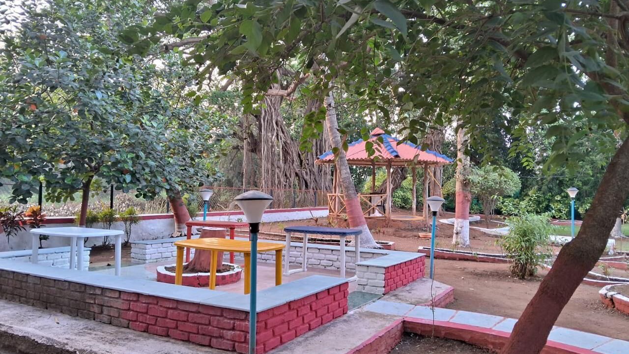 Photo of Outdoor in Akshi
