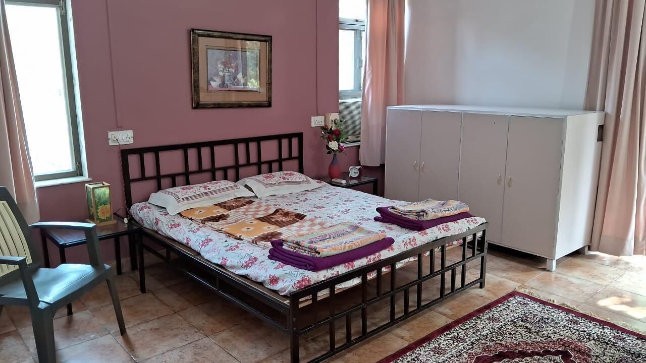Photo of Bedroom in Akshi