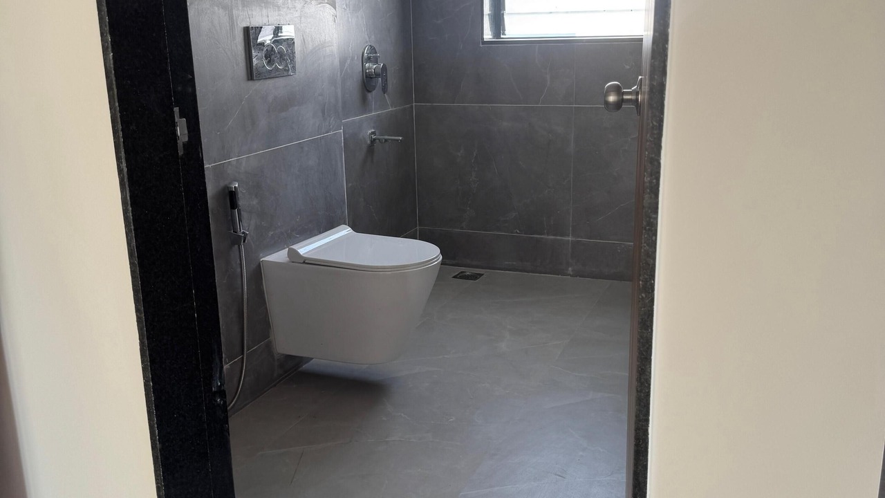Photo of Bathroom in Igatpuri