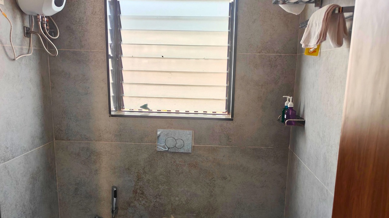 Photo of Bathroom in Igatpuri