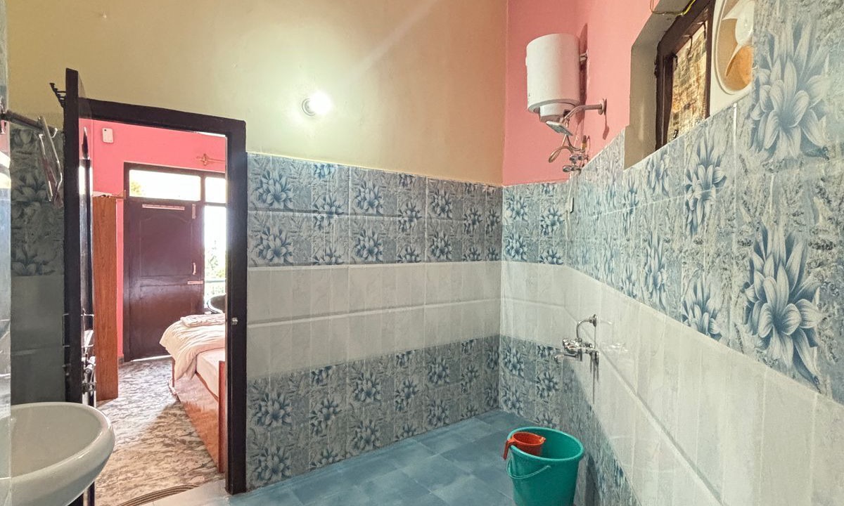 Photo of Bathroom in Munsyari